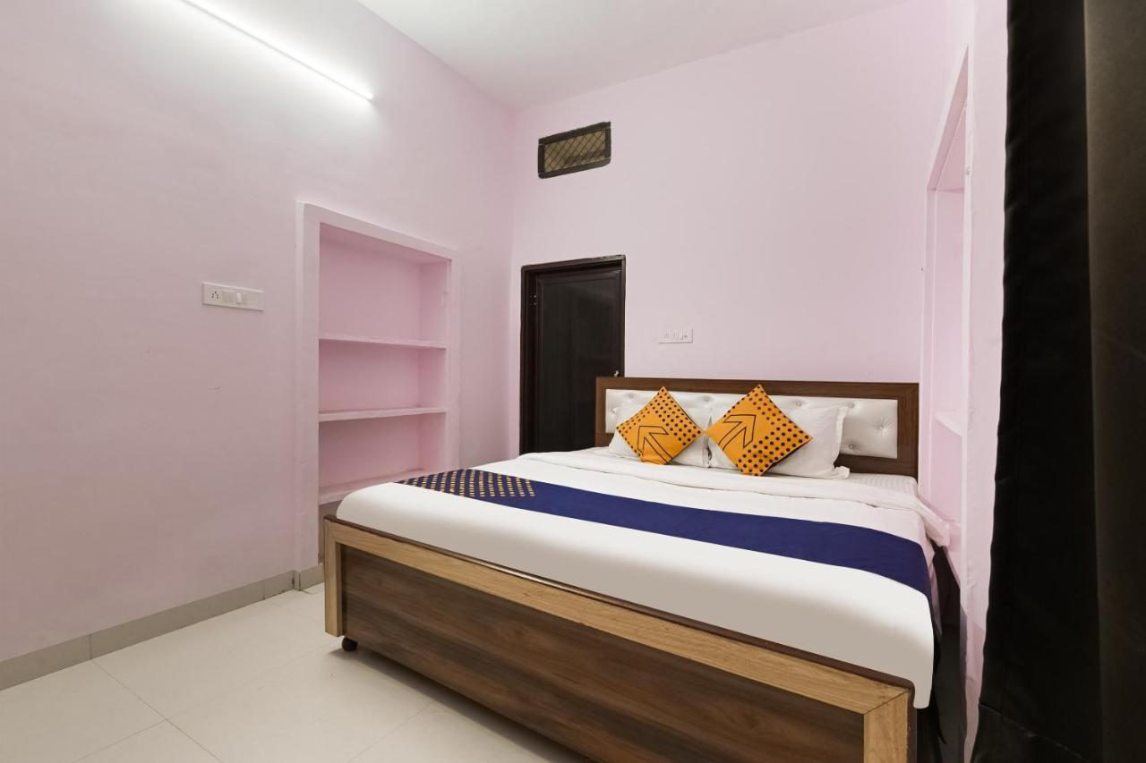 Spot On 76159 Siya Hotel Džajpur Exteriér fotografie